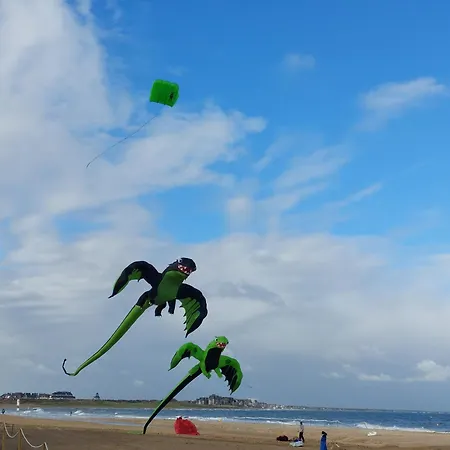 Le Colibri 아파트 울가트